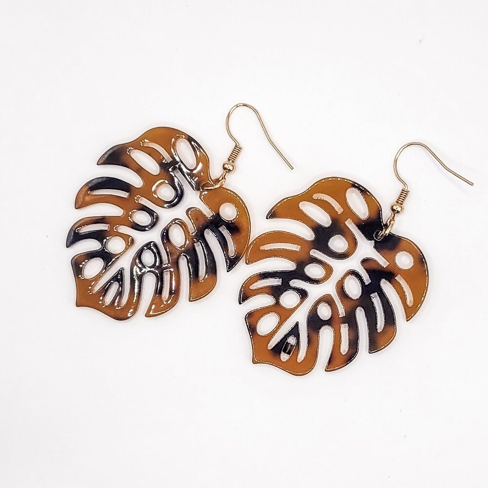 Monstera Leaf Faux Tortoiseshell Earrings